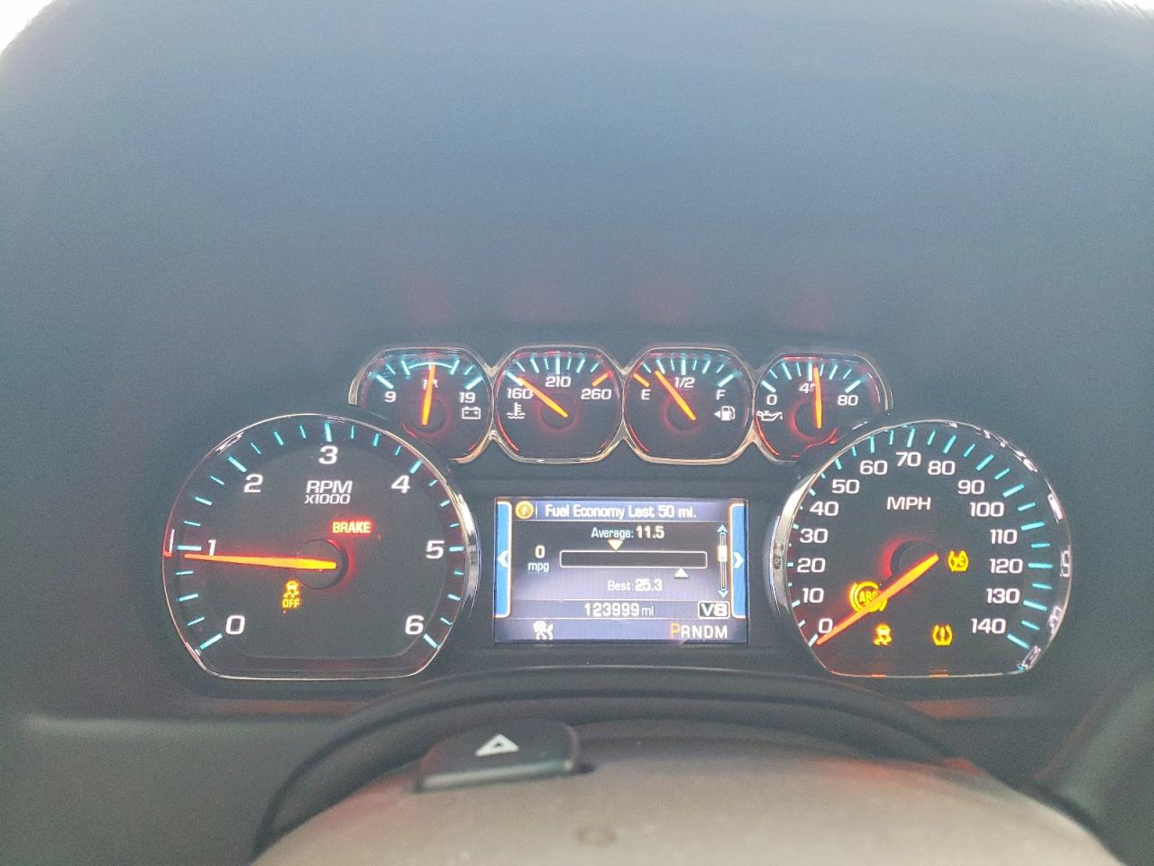 2015 Chev Tahoe VIN 1GNSKCKC0FR283961 photo 9