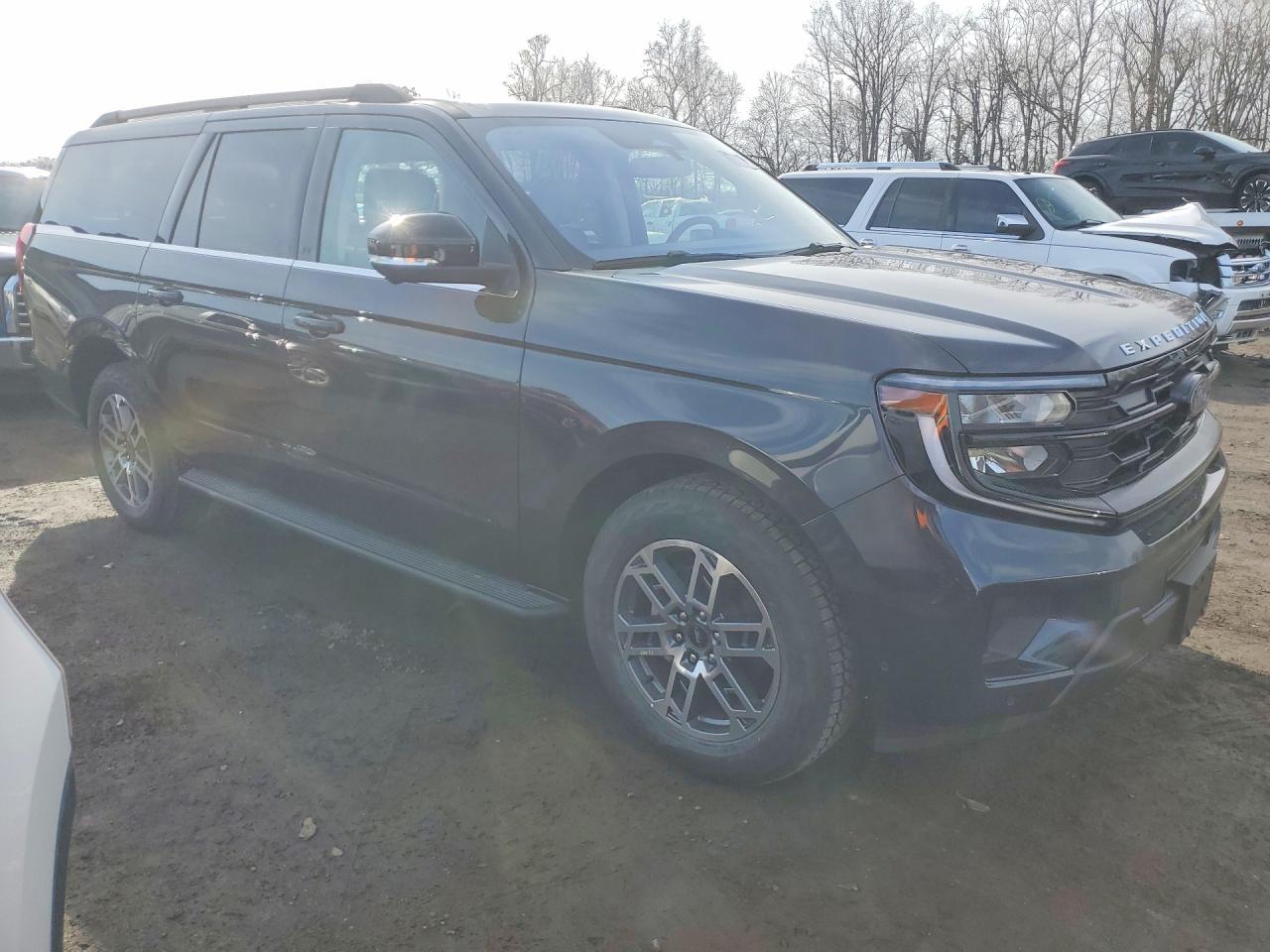 2025 Ford Expedition VIN 1FMJK1J87SEA53403 photo 4