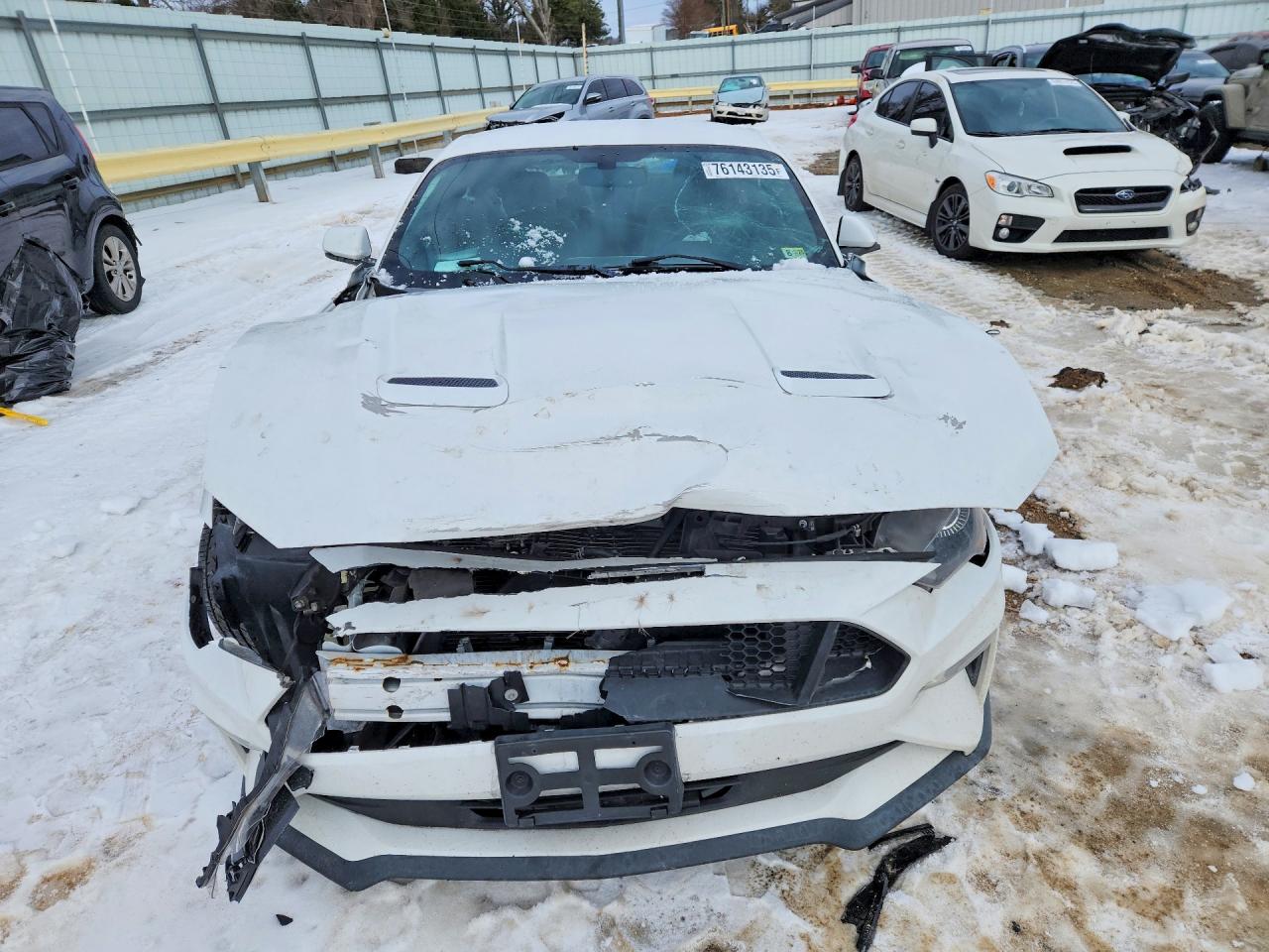 2018 Ford All models VIN 1FA6P8TH0J5161562 photo 5