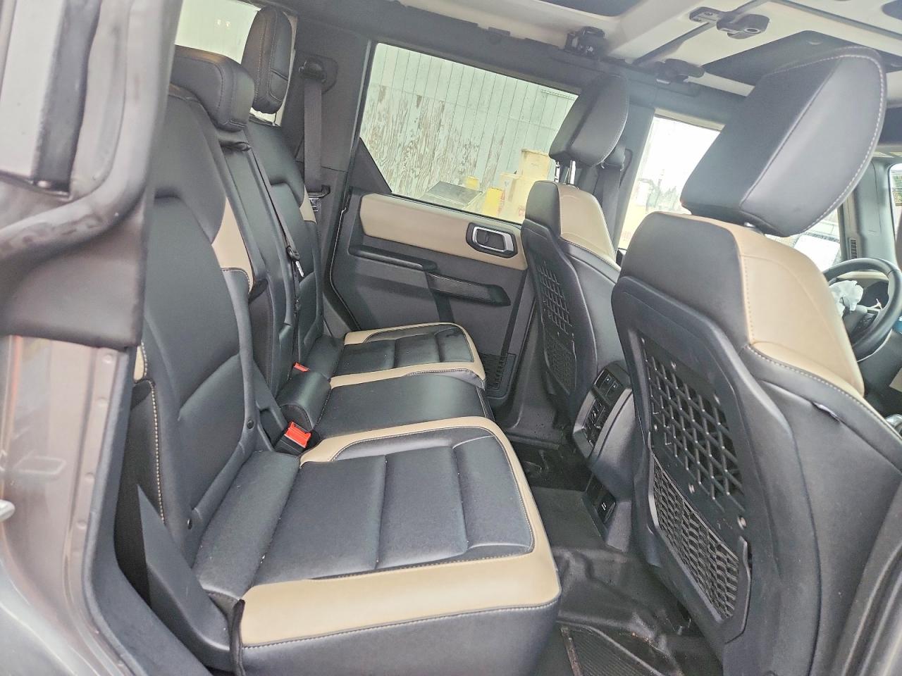 2025 Ford Bronco big VIN 1FMEE7BH2SLA92163 photo 11