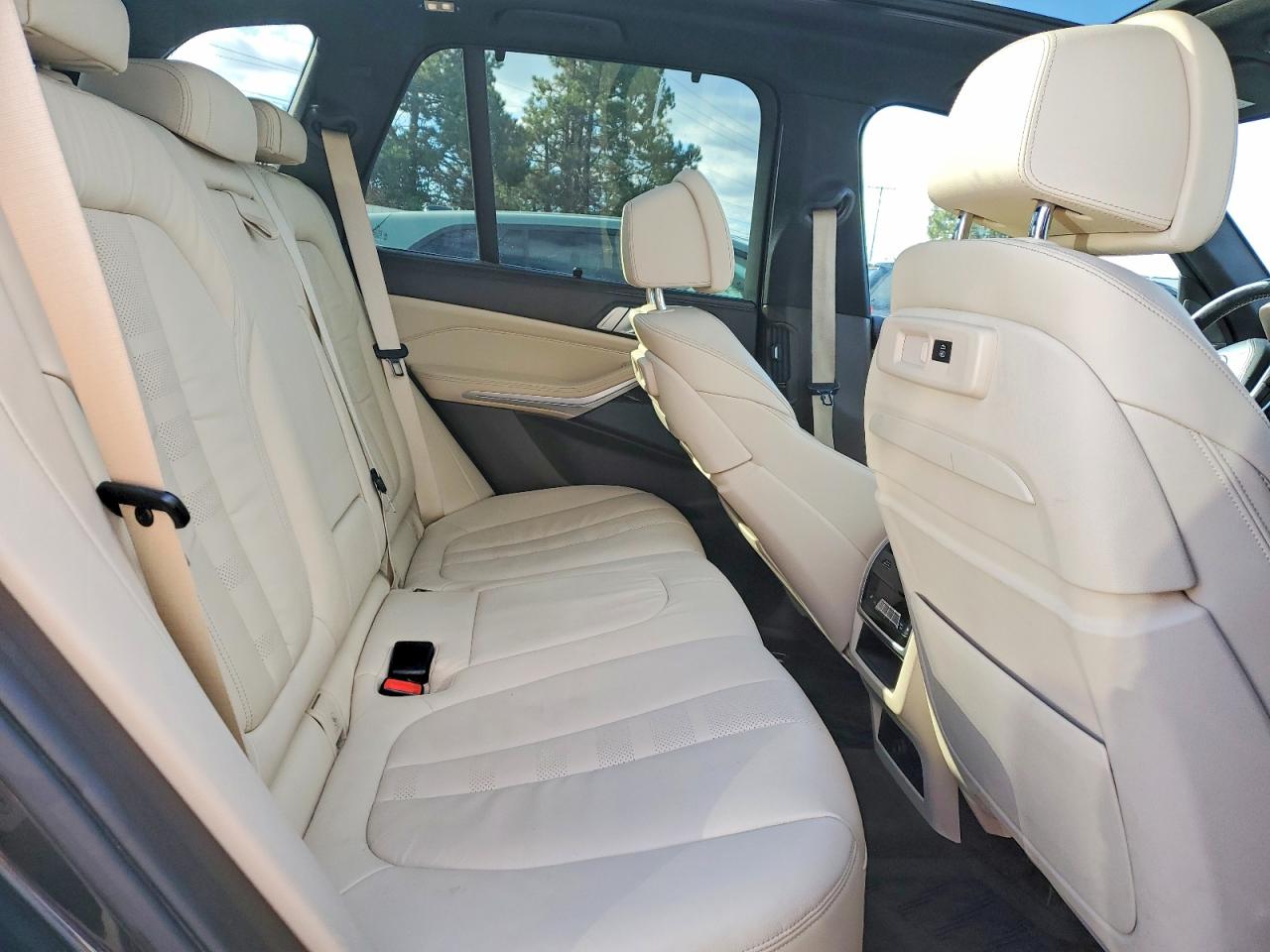 2019 BMW X5 VIN 5UXJU2C59KLN65553 photo 11