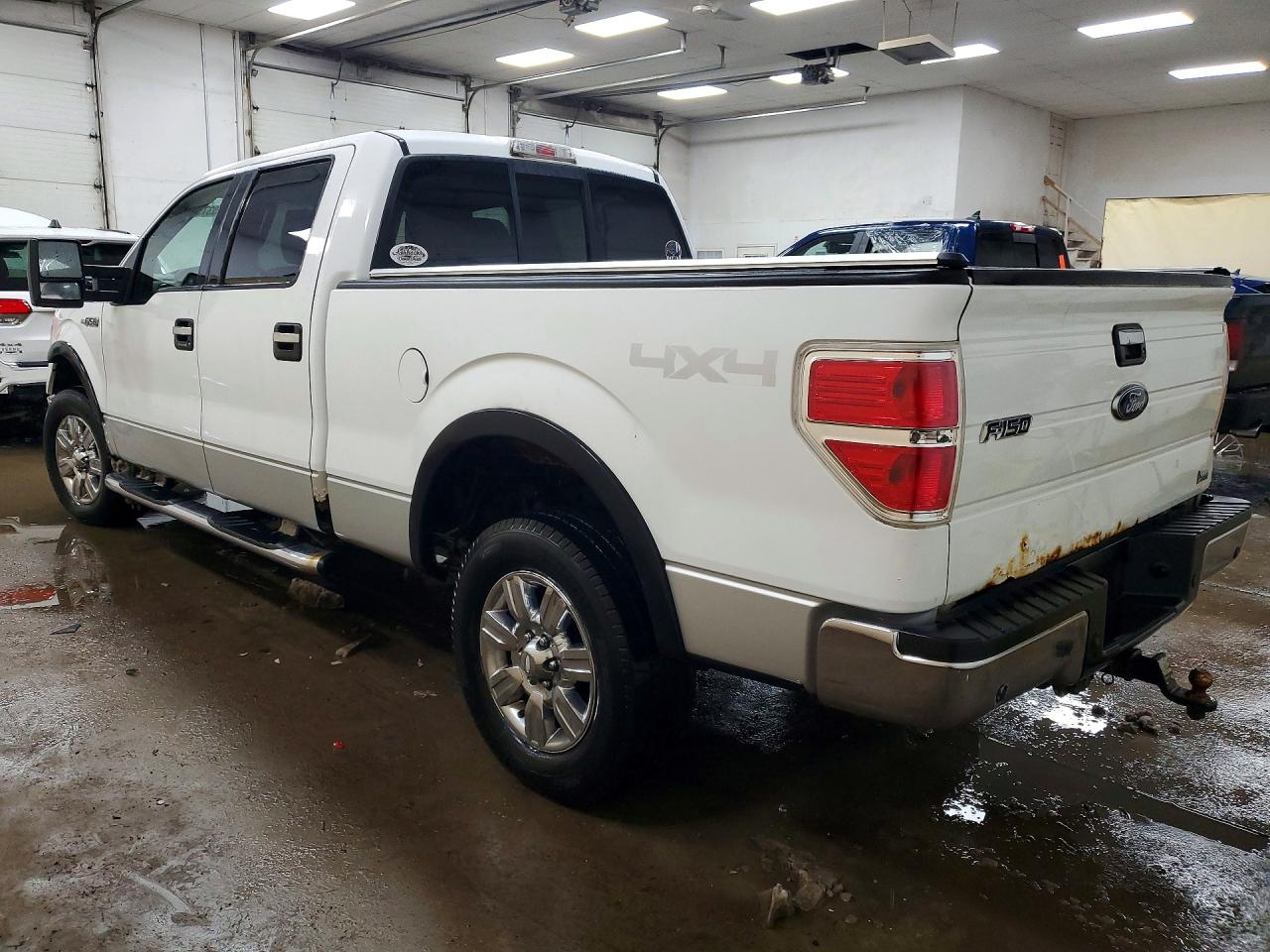 2010 Ford F150 VIN 1FTFW1EV3AFA40980 photo 2