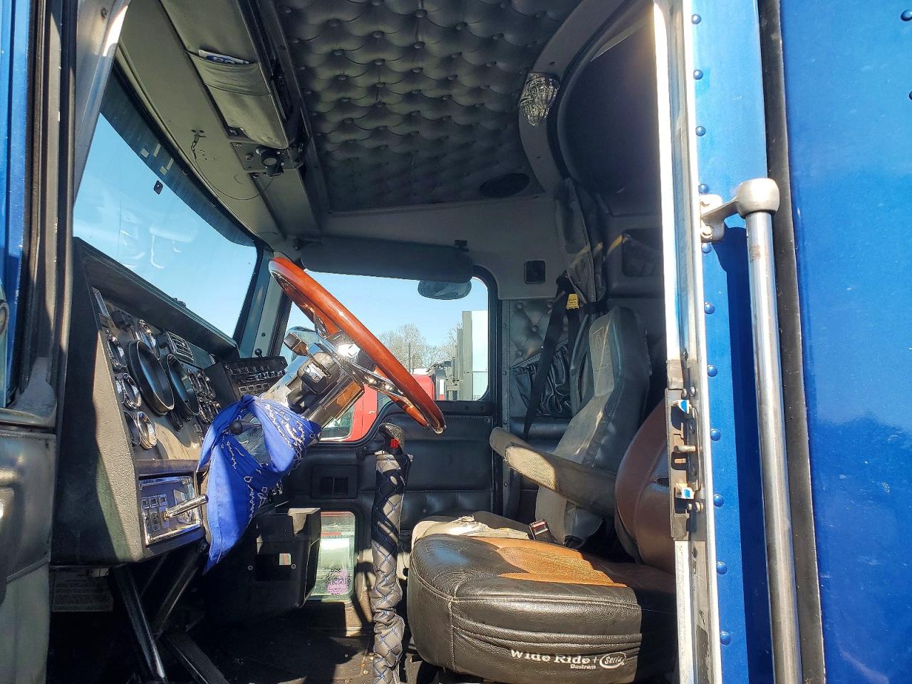 1995 KENWORTH All models VIN 1XKADB9XXSS680733 photo 5