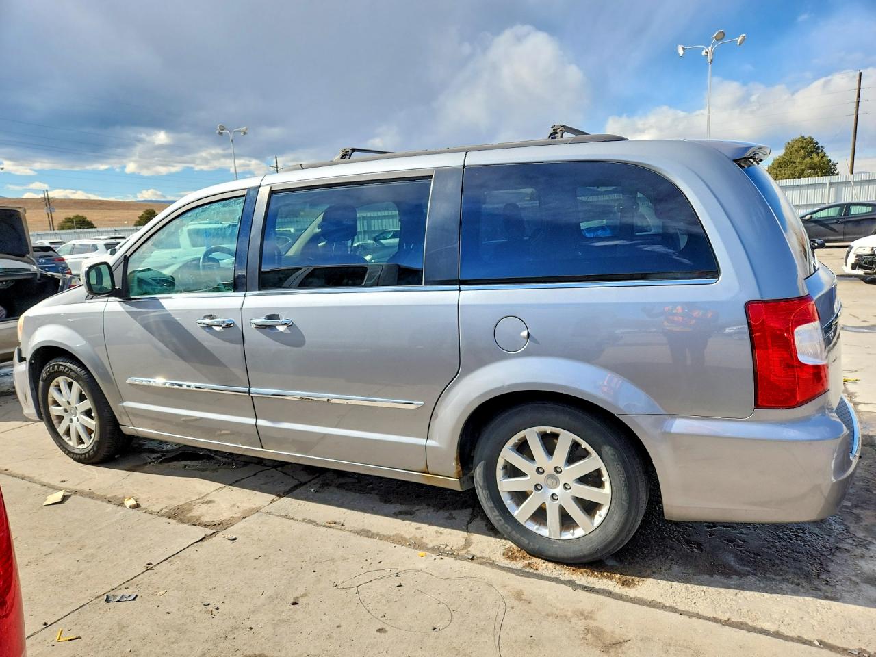 2014 Chrysler Minivan VIN 2C4RC1BG6ER409910 photo 2