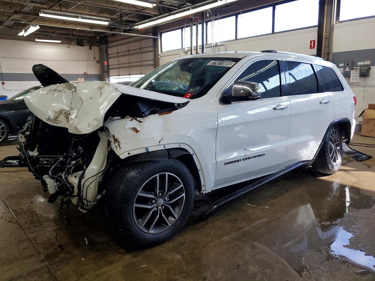 2017 Jeep Grand cher VIN 1C4RJFBG5HC754068 photo 1