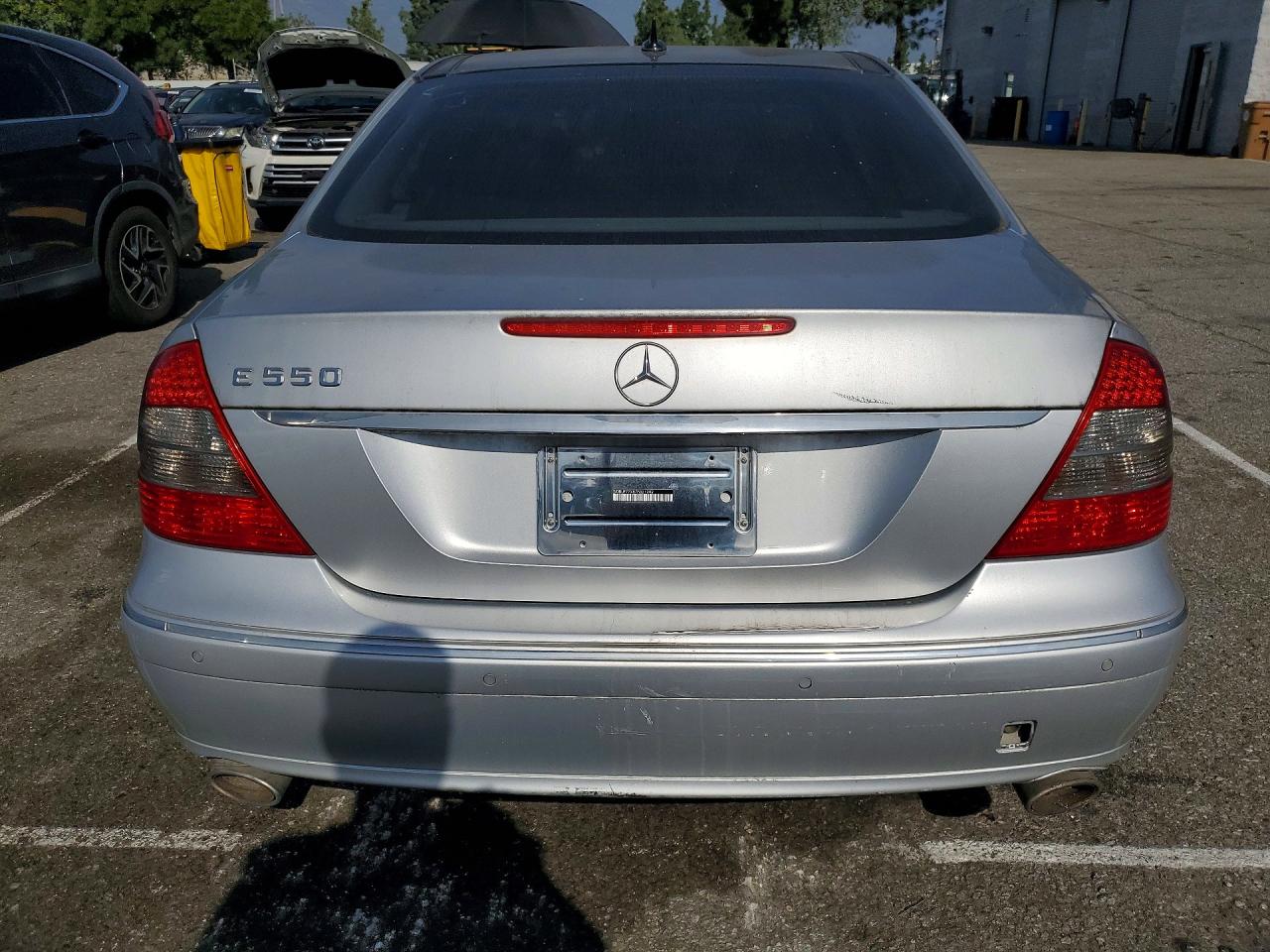 2007 Mercedes-Benz E-class VIN WDBUF72X87B021999 photo 6