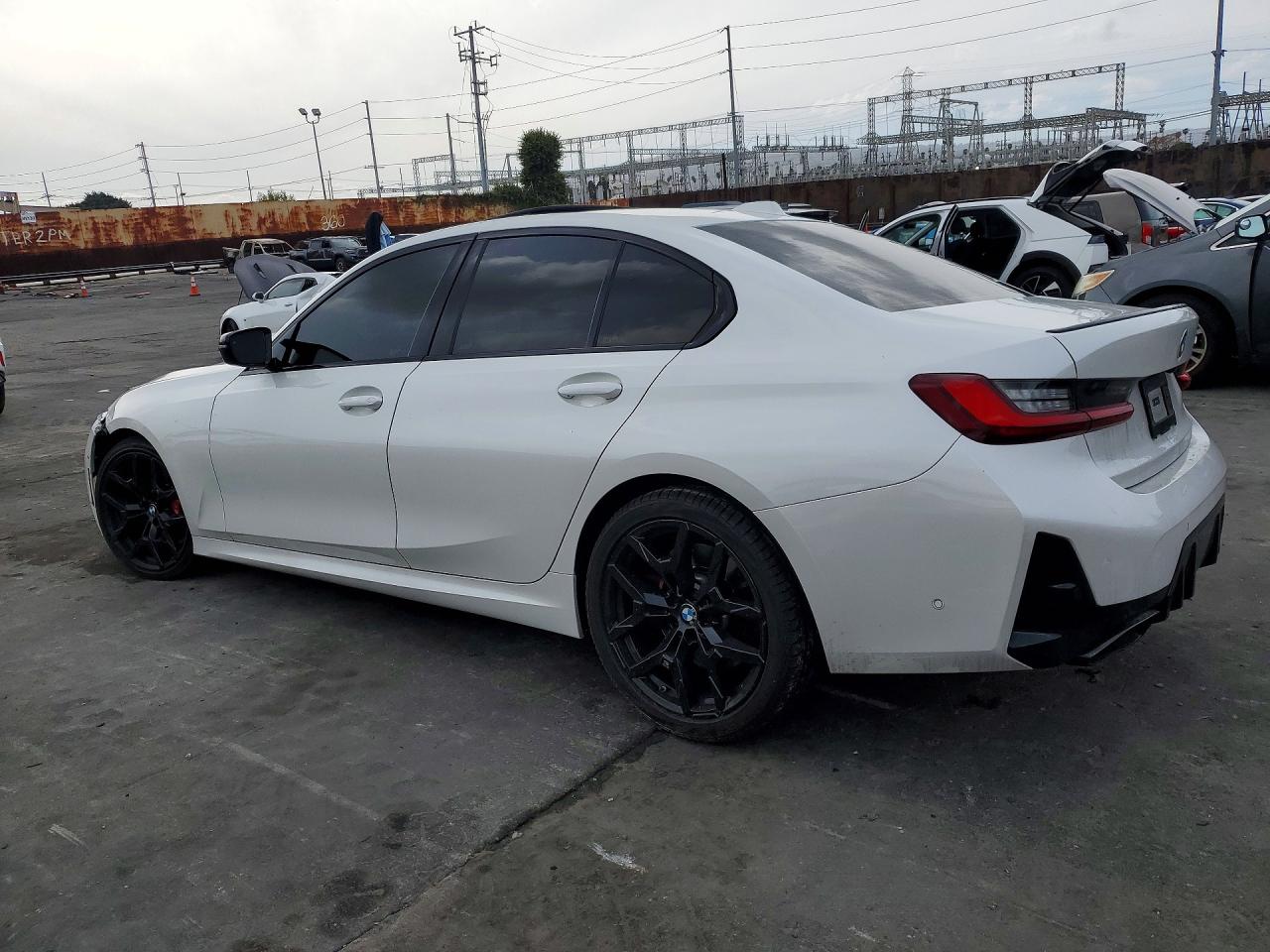 2025 BMW M3 VIN 3MW59FT04S8F39902 photo 2