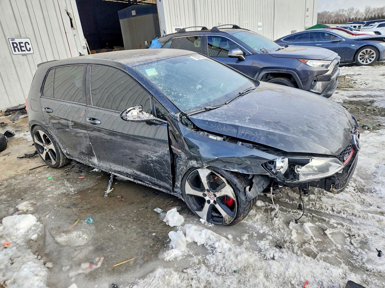 2017 Volkswagen Gti VIN 3VW5T7AU5HM001142 photo 4