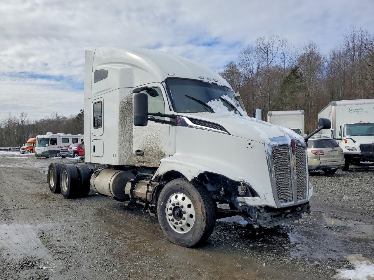 2023 KENWORTH All models VIN 1XKYDP9X4PJ246123 photo 1