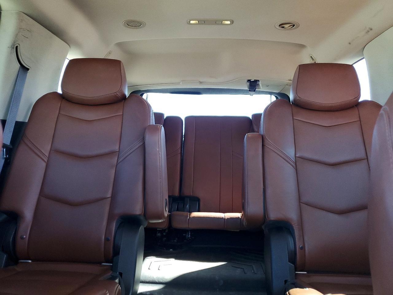 2015 Cadillac Escalade VIN 1GYS4MKJ9FR554999 photo 10