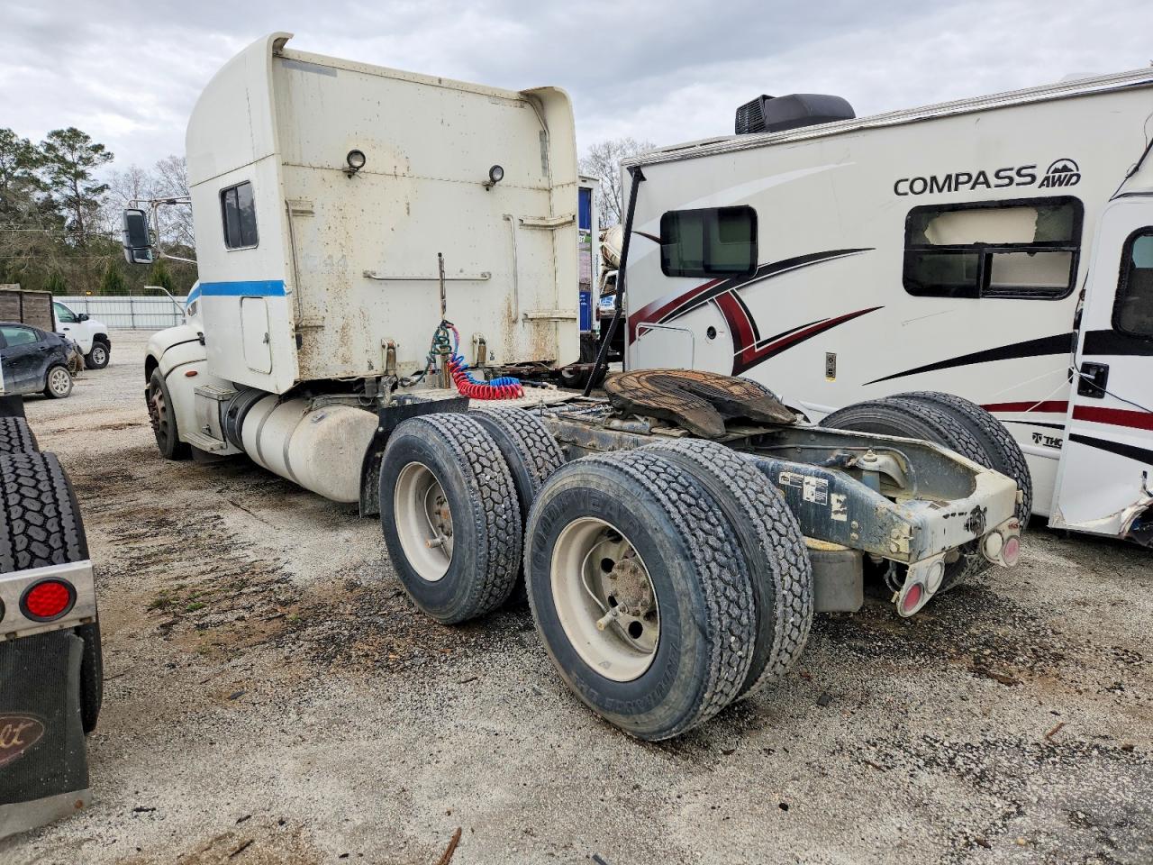 2014 PETERBILT All models VIN 1XPHDP9X0ED225985 photo 3