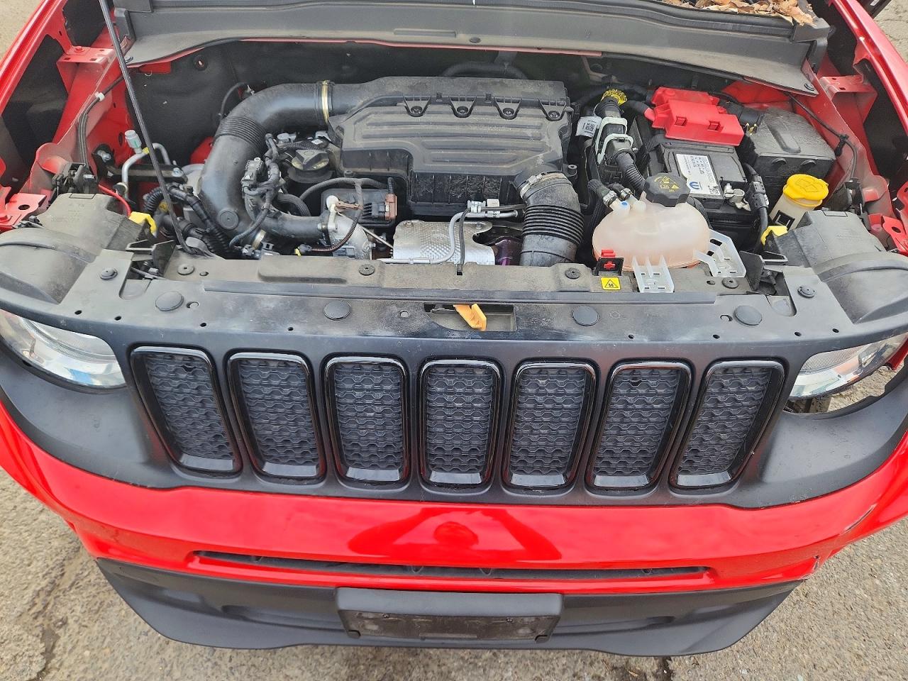2022 Jeep Renegade VIN ZACNJDB11NPN89218 photo 11