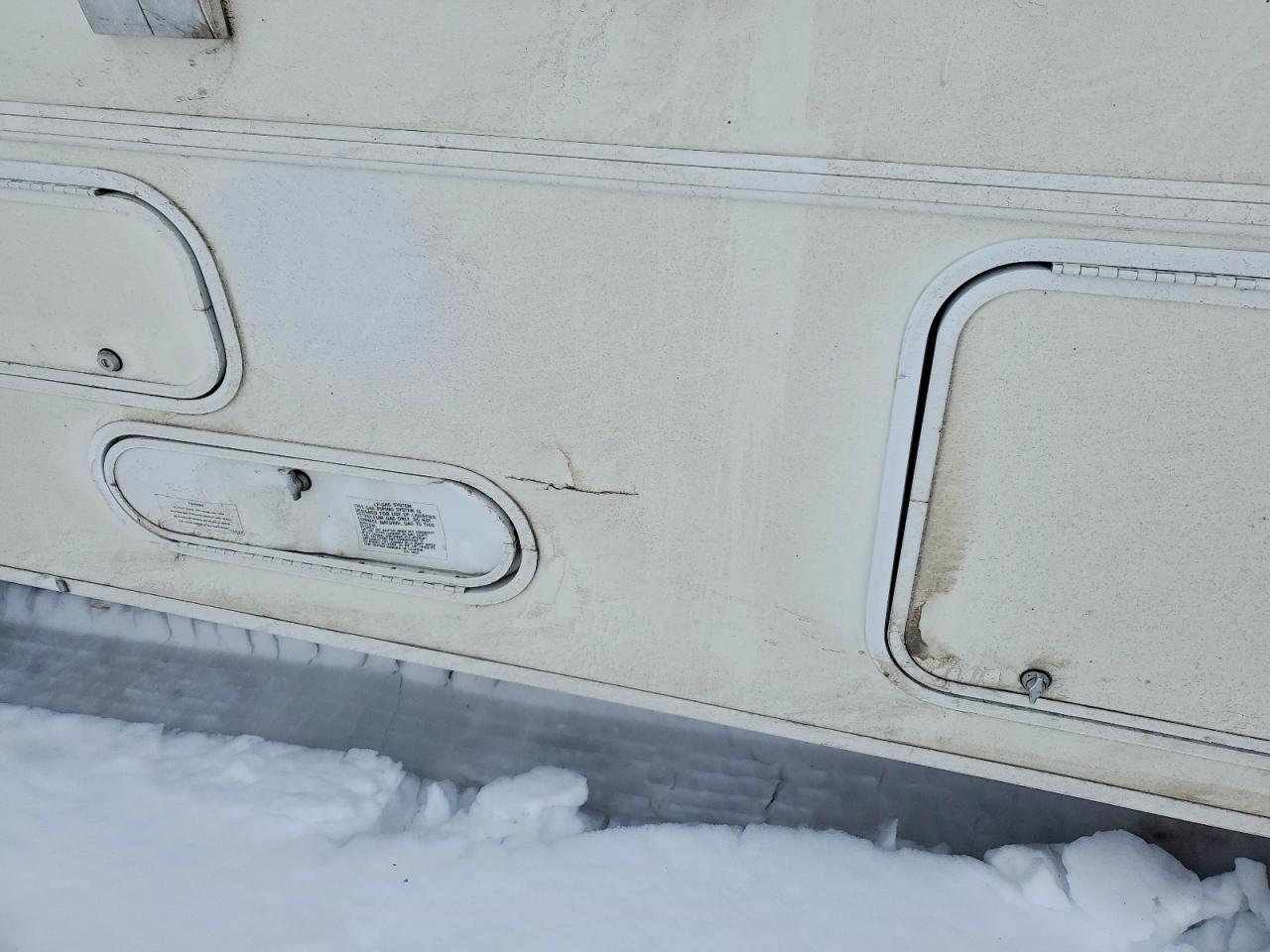 1997 Winnebago Itasca VIN 3FCMF53G7VJA15705 photo 9