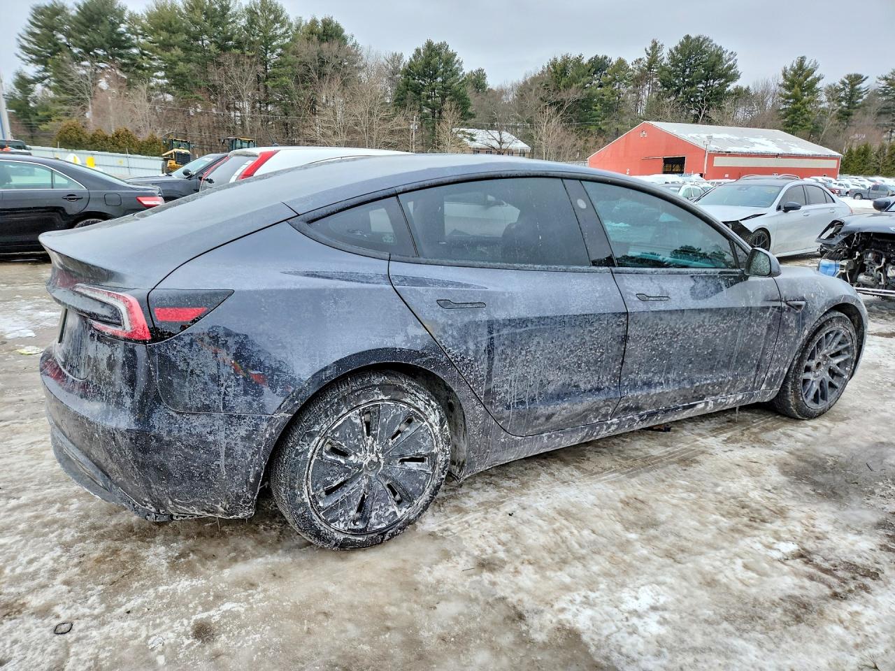 2025 Tesla Model 3 VIN 5YJ3E1EA1SF937899 photo 3