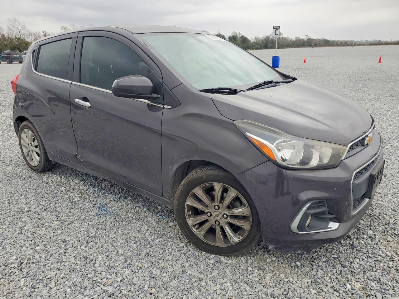 2016 Chevrolet Spark VIN KL8CF6SA0GC631692 photo 4