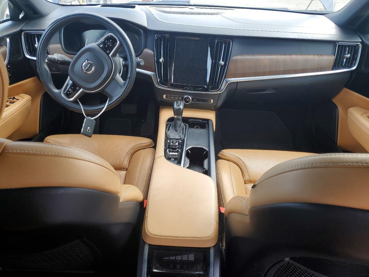 2021 Volvo V90 VIN YV4A22NL2M1140514 photo 8