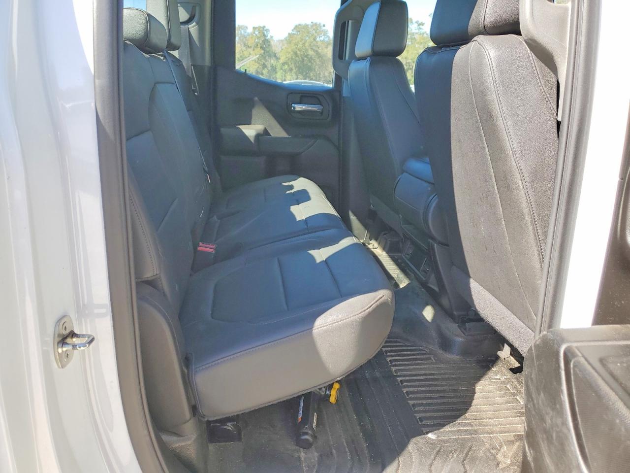 2022 Chevy Silverado VIN 1GCRYAED2NZ171918 photo 10