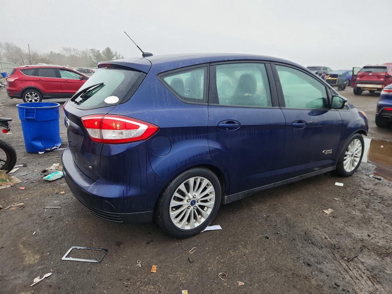 2017 Ford Cmax VIN 1FADP5EU4HL100754 photo 3
