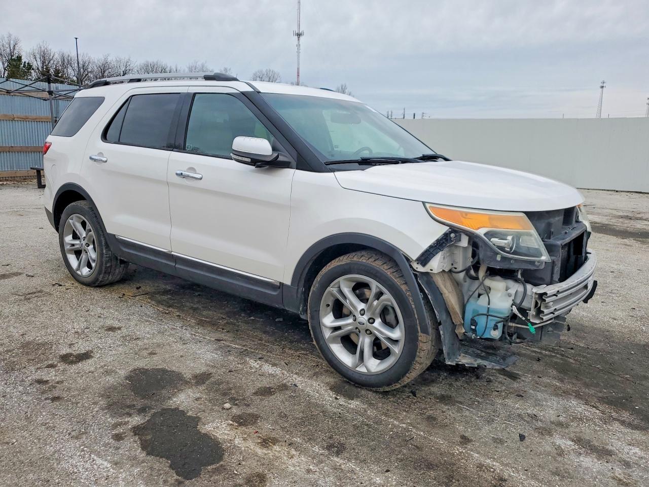 2013 Ford Explorer VIN 1FM5K7F84DGC01351 photo 4