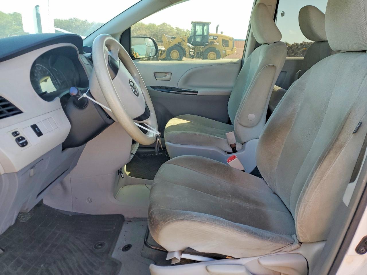2014 Toyota All models VIN 5TDZK3DC5ES420851 photo 7