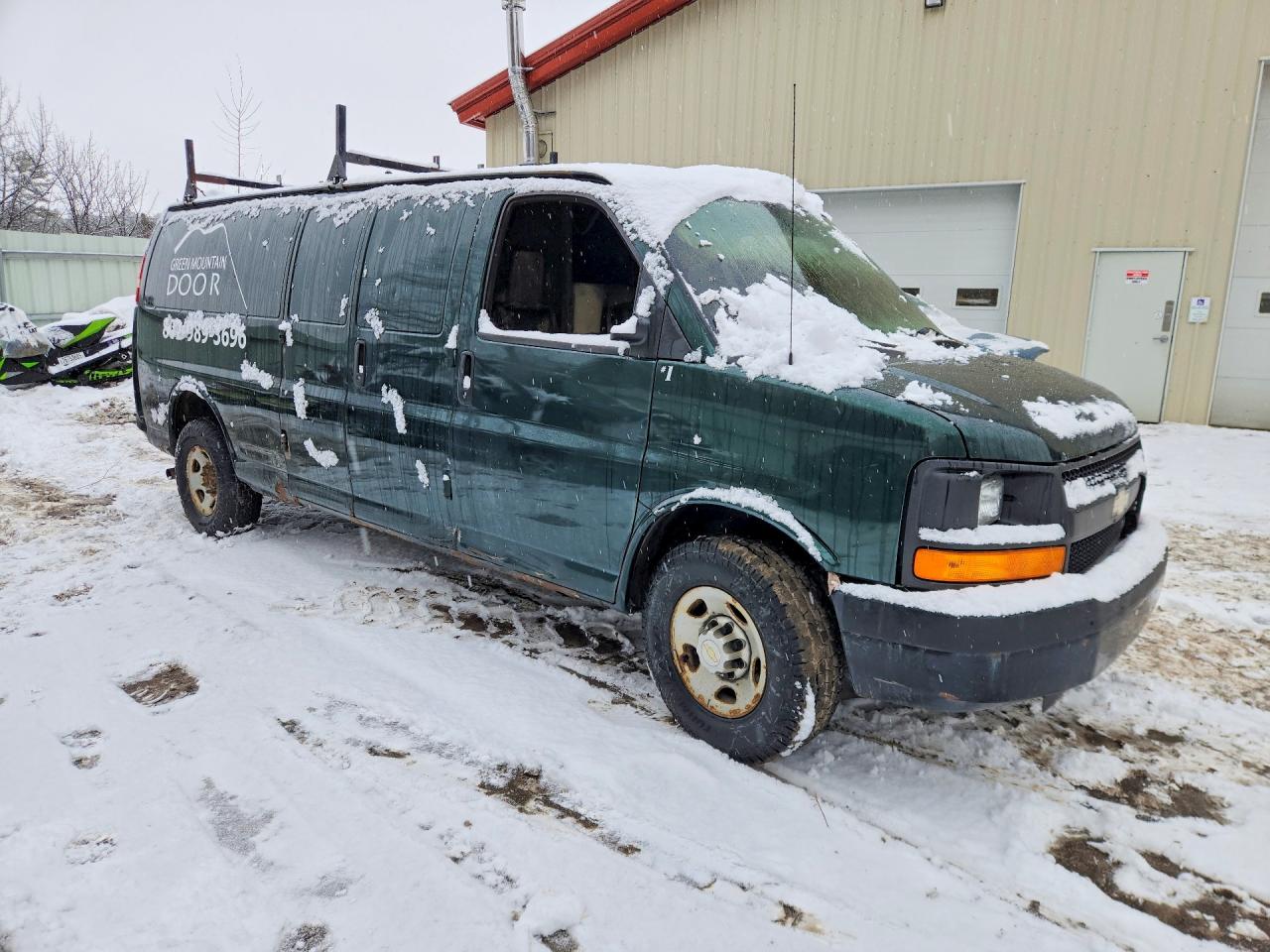 2012 CHEV Express VIN 1GCWGGCA8C1200240 photo 4