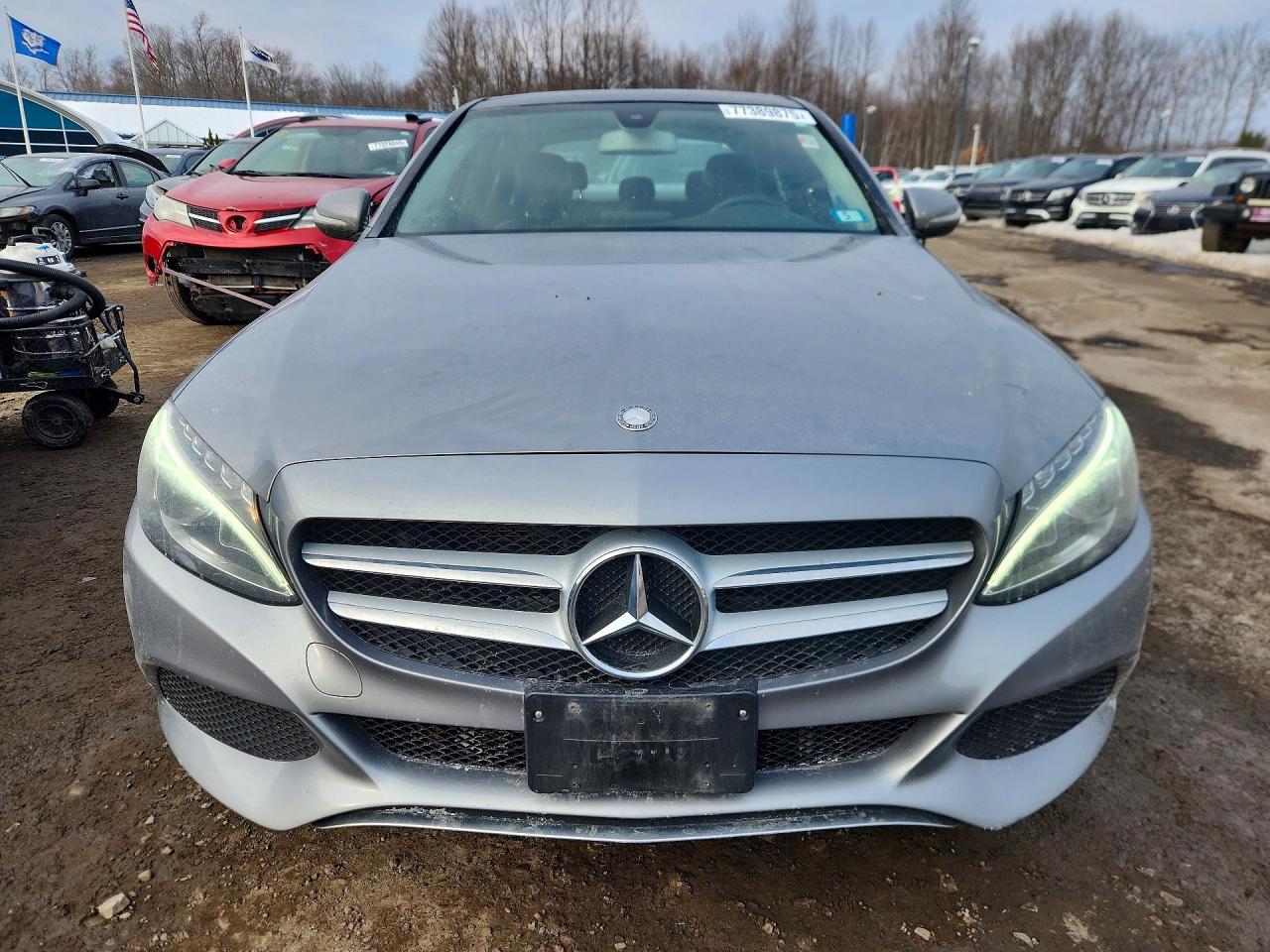 2015 Mercedes-Benz C class VIN 55SWF4KB7FU005686 photo 5