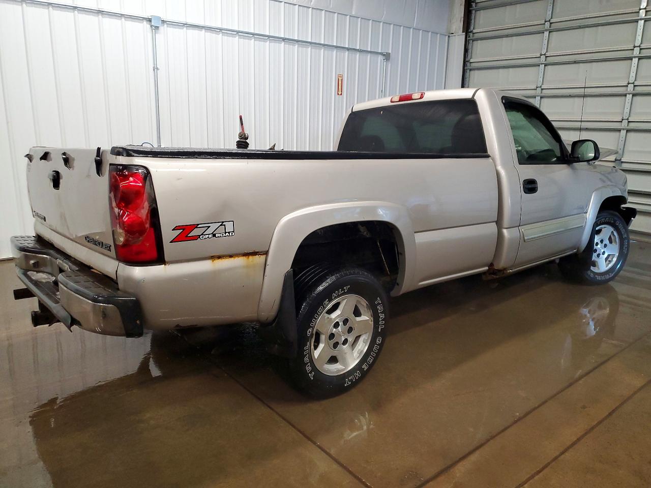 2005 Chevrolet All models VIN 1GCEK14T25Z232547 photo 3