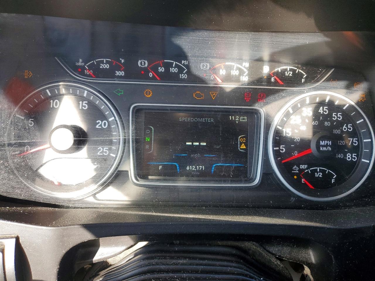 2019 INTERNATIONAL All models VIN 3HSDZAPR1KN390108 photo 8