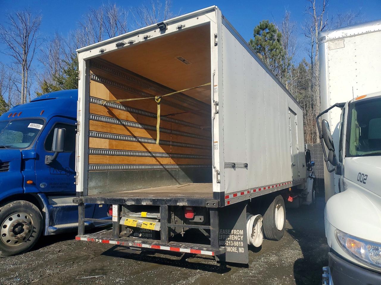 2024 FREIGHTLINER All other VIN 1FVHCYD22RHVD9125 photo 3