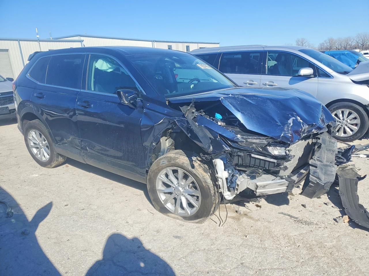2025 Honda Crv VIN 2HKRS4H74SH428315 photo 4