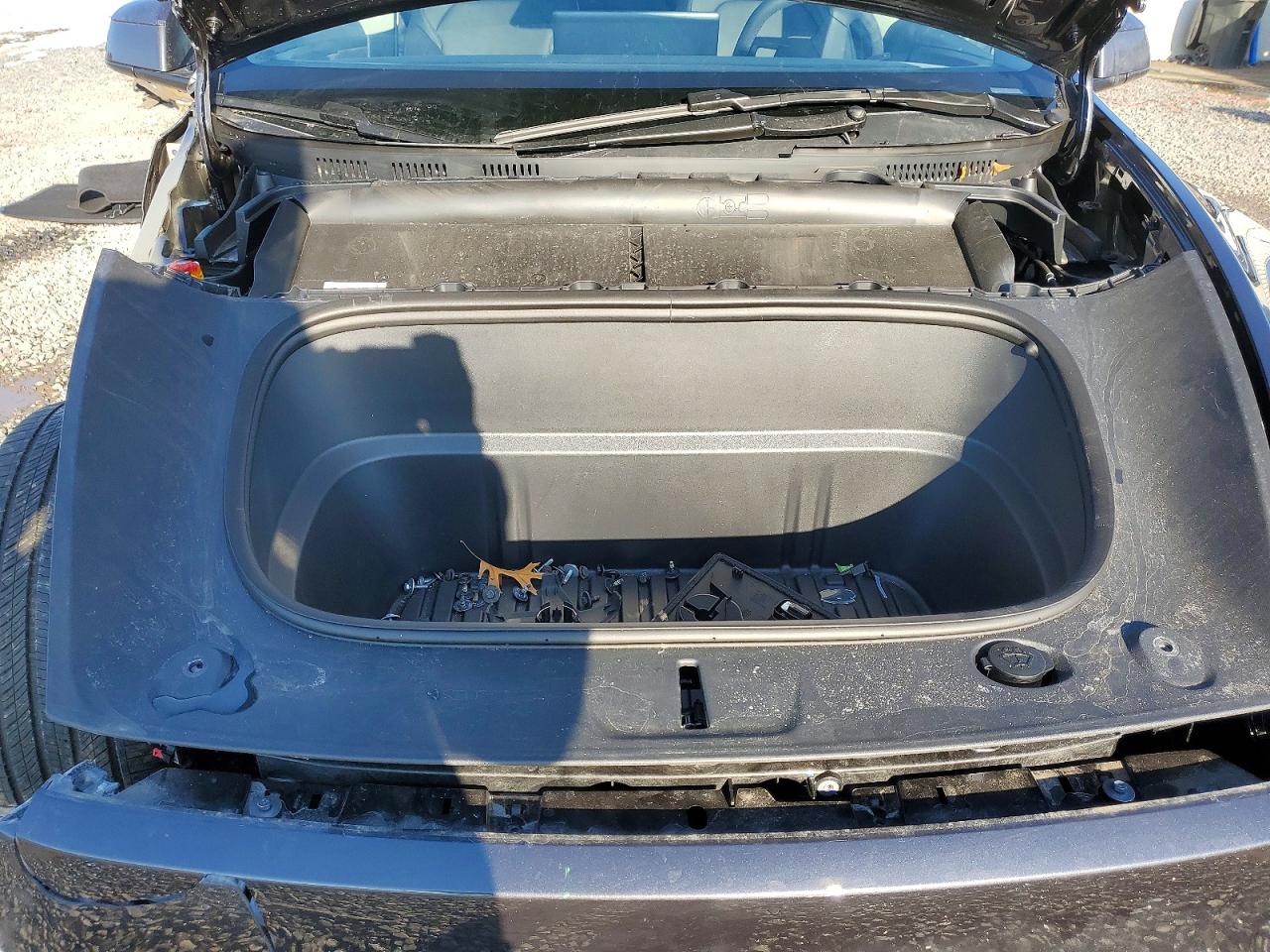 2026 Tesla Model y VIN 7SAYGDEE9TA410232 photo 11