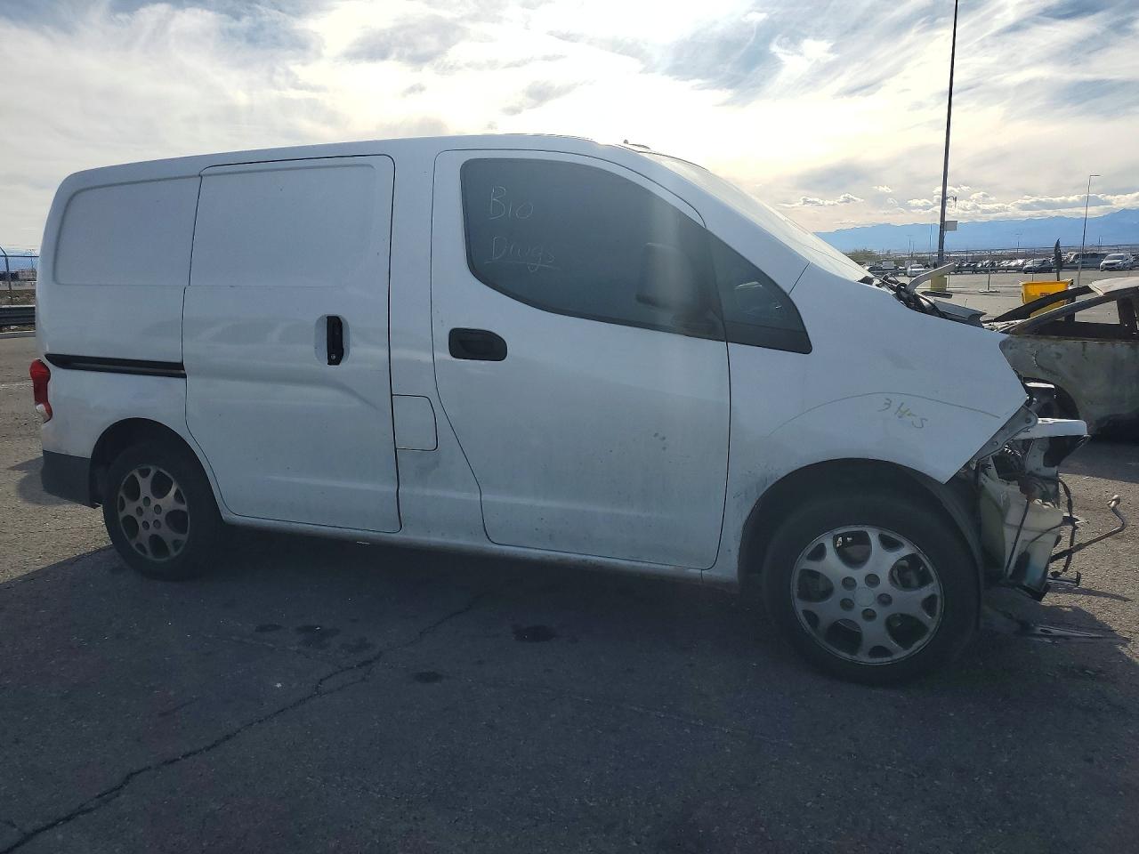 2016 Nissan Nv VIN 3N6CM0KN2GK700404 photo 4