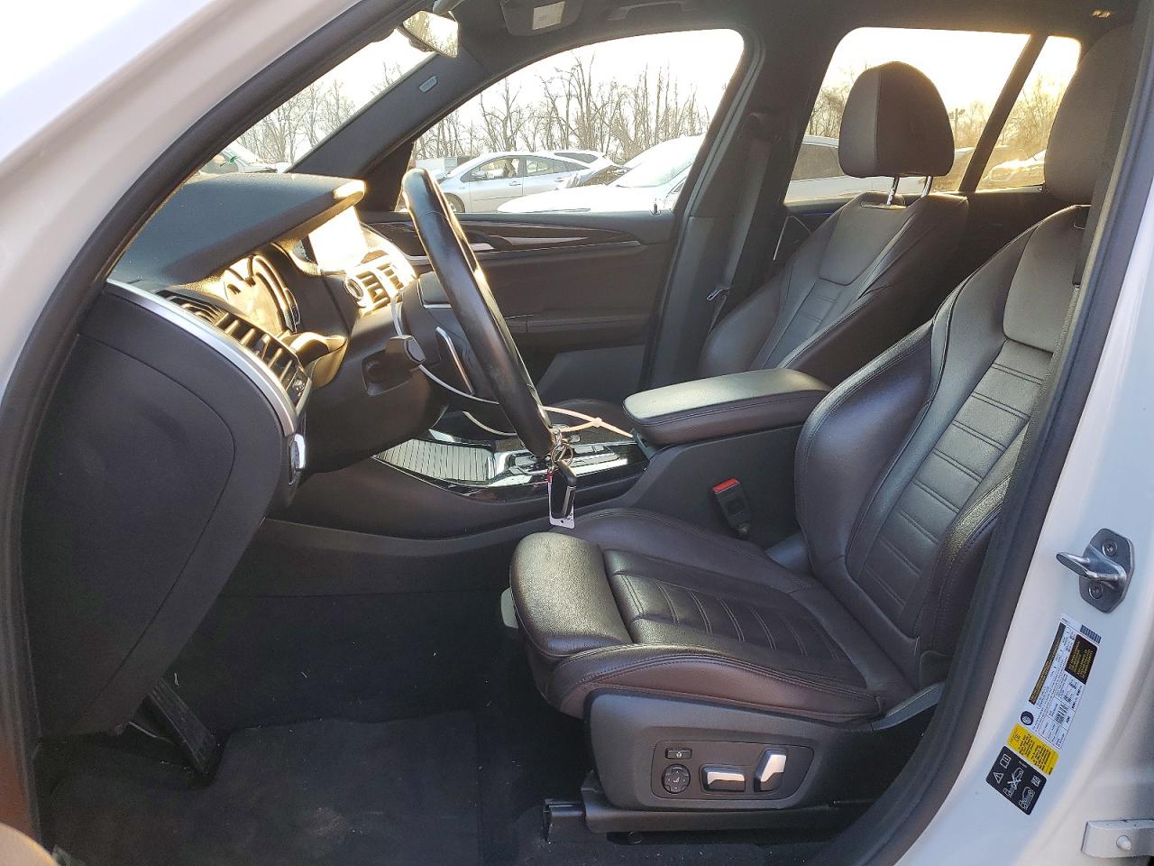 2018 BMW X3 VIN 5UXTR9C56JLD90053 photo 7