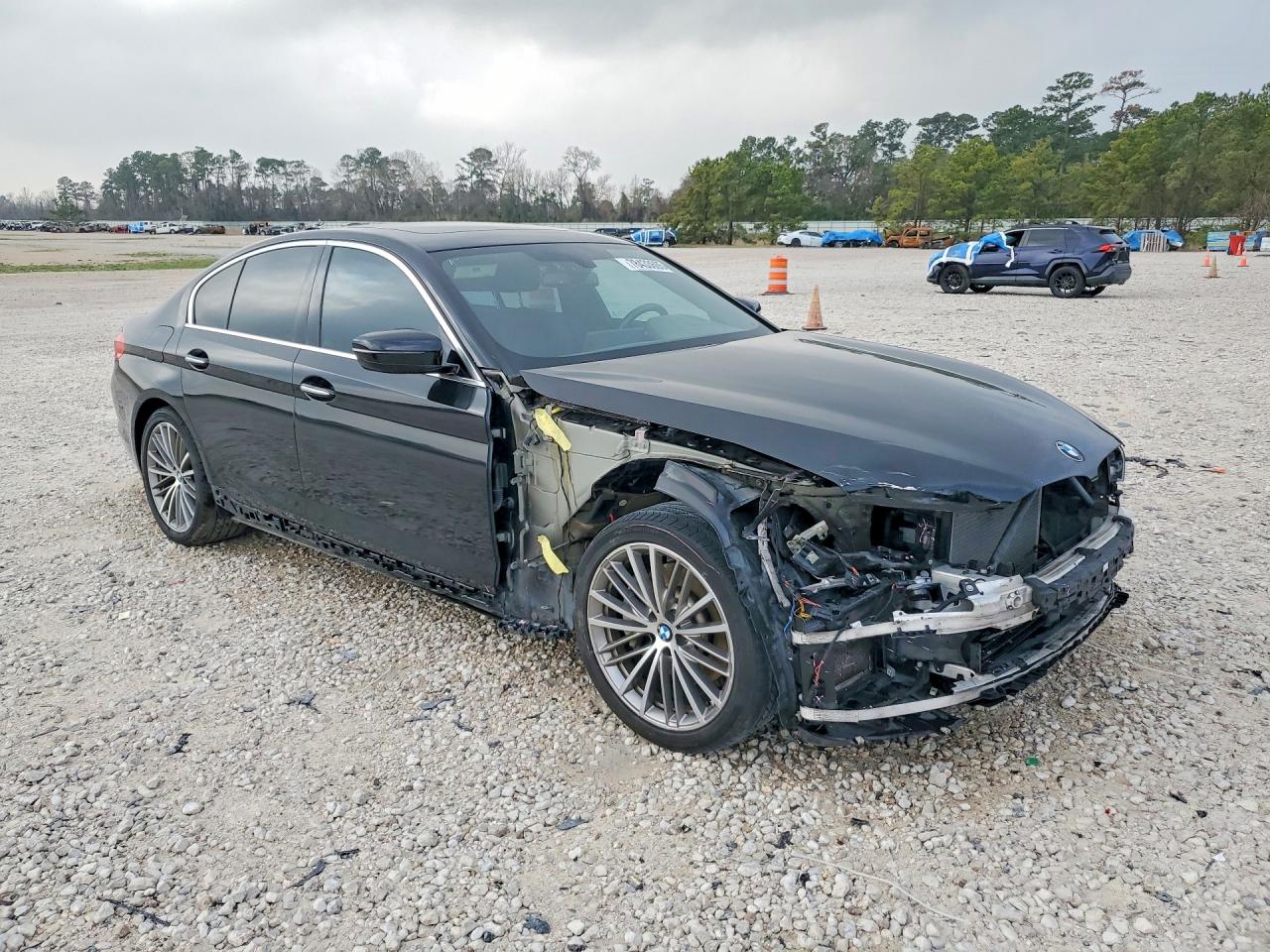 2018 BMW 5 series VIN WBAJA5C58JWA36071 photo 4