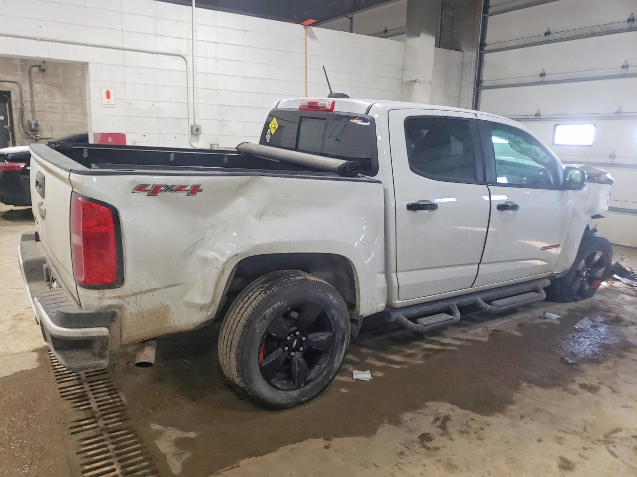 2019 CHEV Colorado VIN 1GCGTCENXK1143644 photo 3