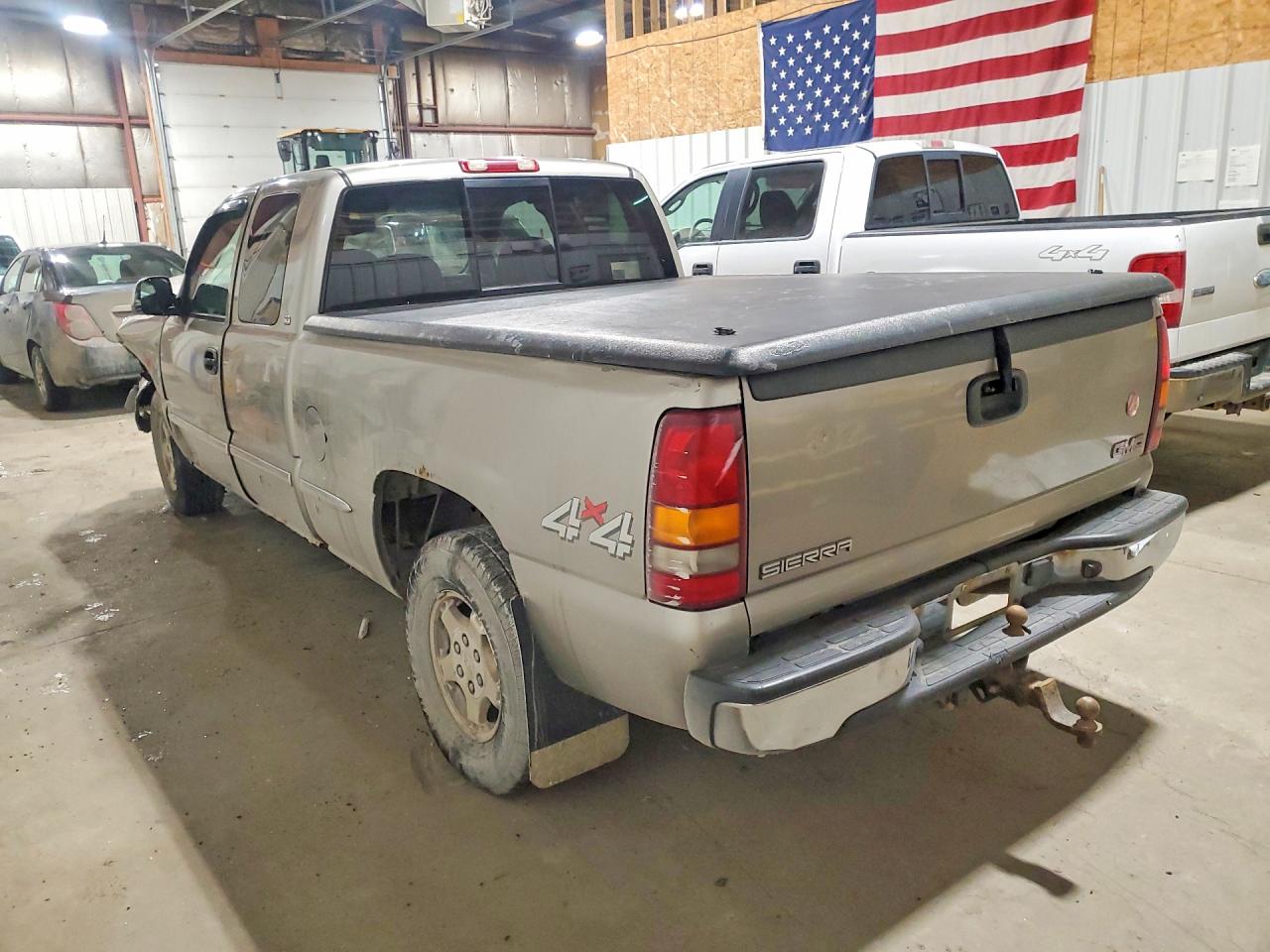 1999 GMC All models VIN 1GTEK19T5XE526804 photo 2