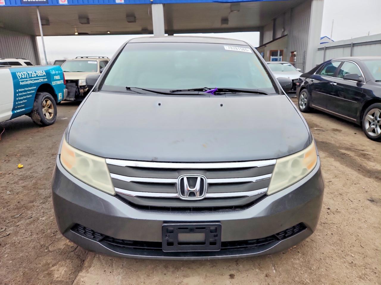 2011 Honda All models VIN 5FNRL5H64BB015111 photo 5