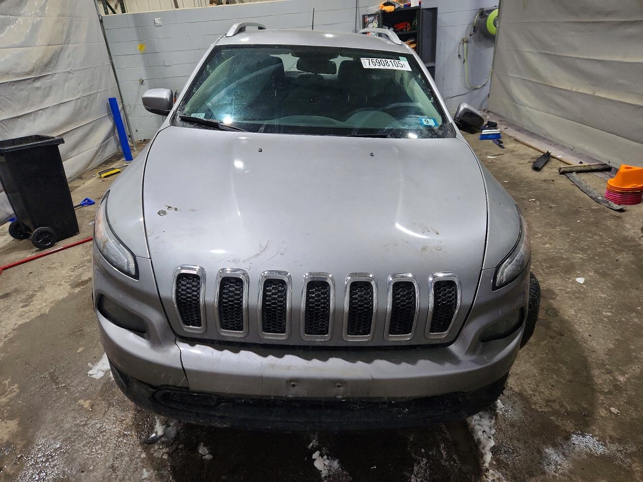 2016 Jeep Grand cher VIN 1C4PJMCB1GW310889 photo 5
