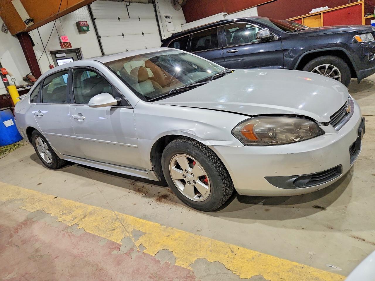 2010 CHEV Impala VIN 2G1WB5EN6A1240433 photo 4