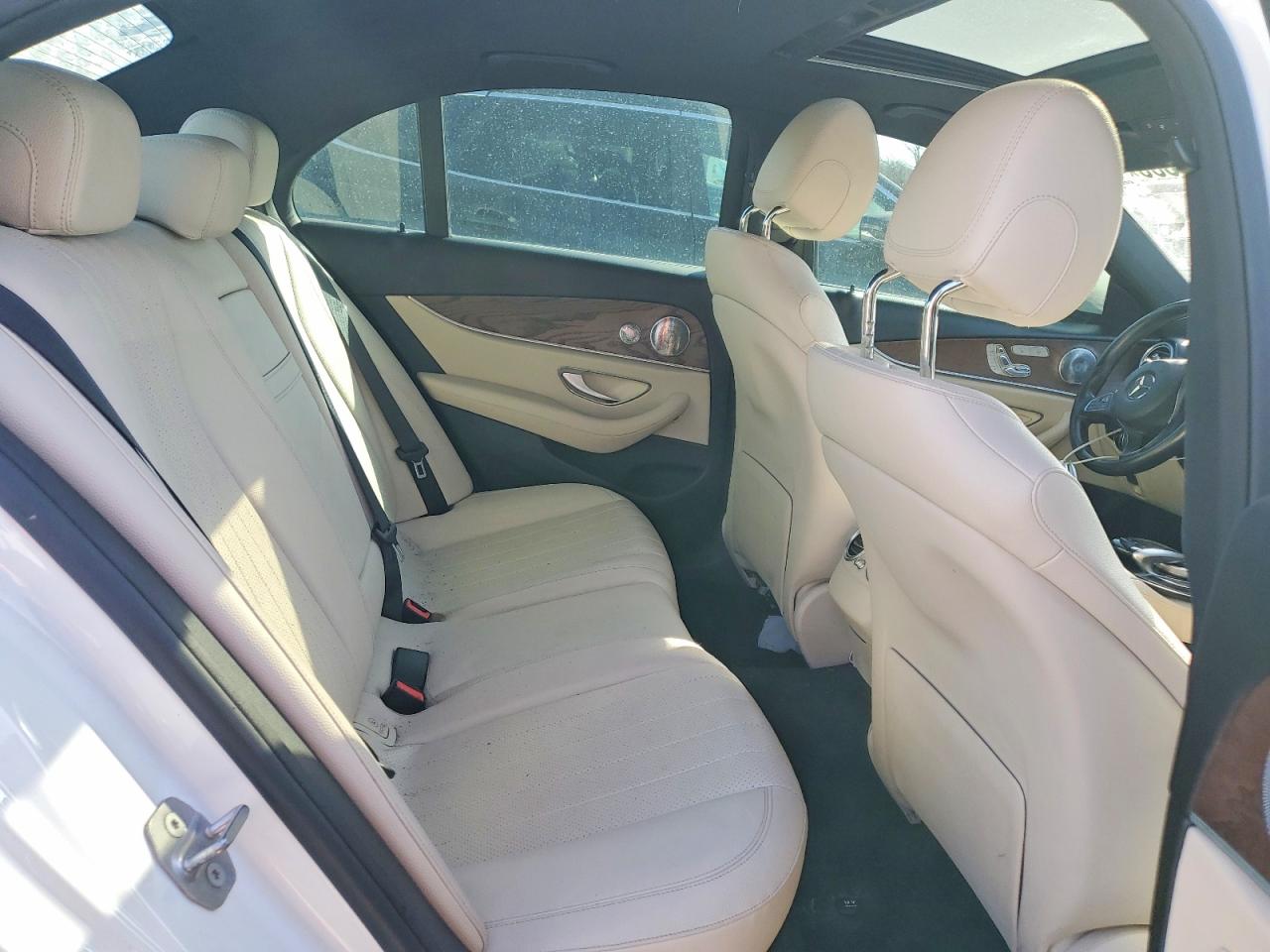 2017 Mercedes-Benz E-class VIN WDDZF4JB7HA089932 photo 10