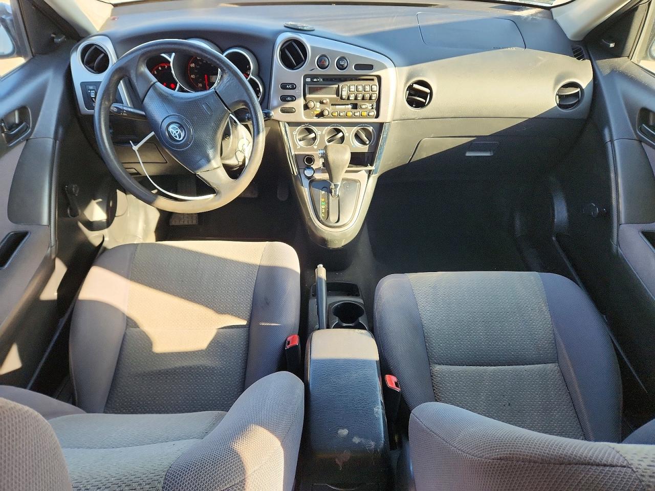 2004 Toyota Matrix VIN 2T1KR32E44C288237 photo 8