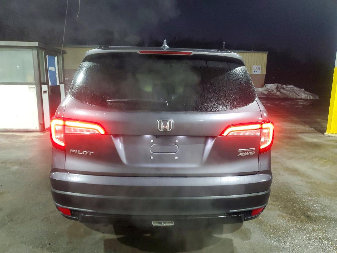2022 Honda Pilot VIN 5FNYF6H21NB081884 photo 6