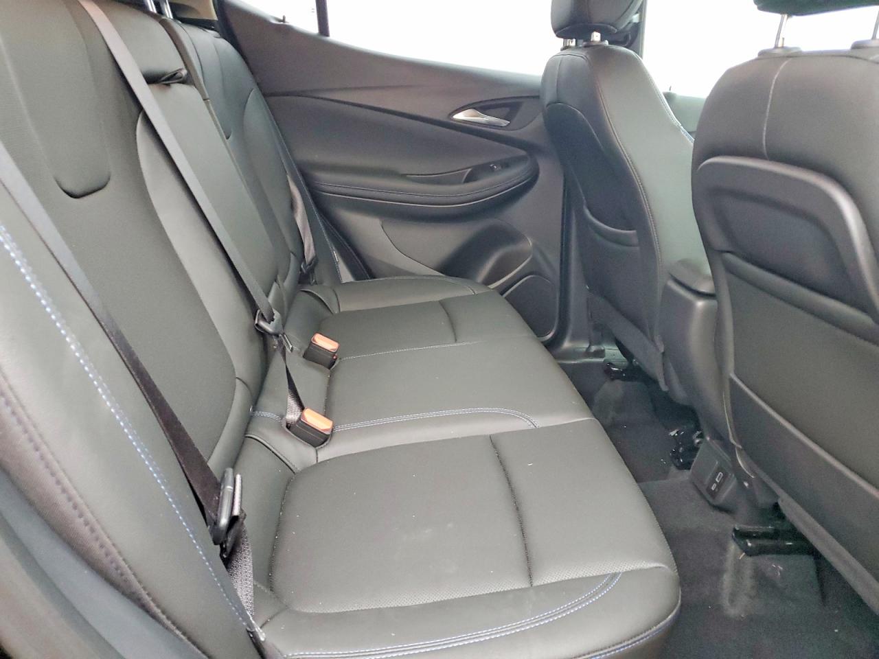 2025 Buick Encore VIN KL4AMESL8SB074944 photo 11