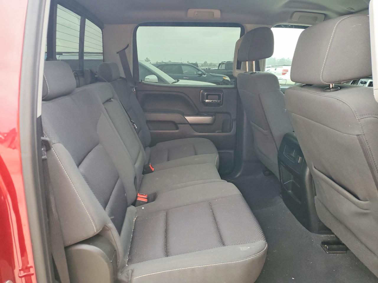 2018 Chevrolet All models VIN 3GCUKREC4JG545845 photo 10