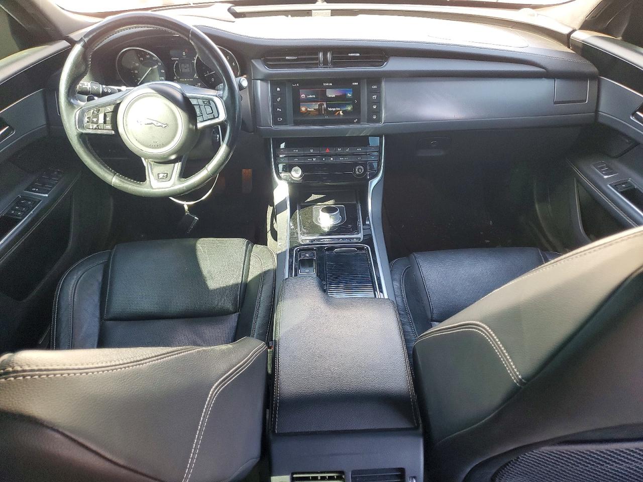 2016 Jaguar Xf VIN SAJBF4BV5GCY13402 photo 8