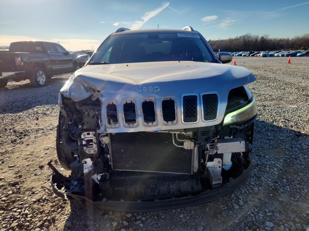 2019 Jeep Grand cher VIN 1C4PJLCX9KD439747 photo 5
