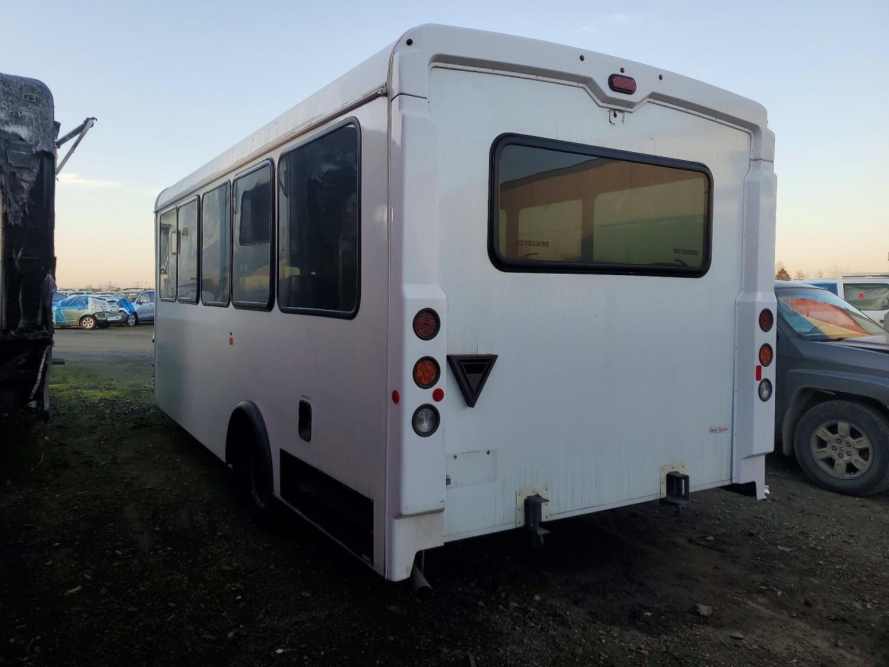 2022 Ford All models VIN 1FDFE4FN8NDC13148 photo 2