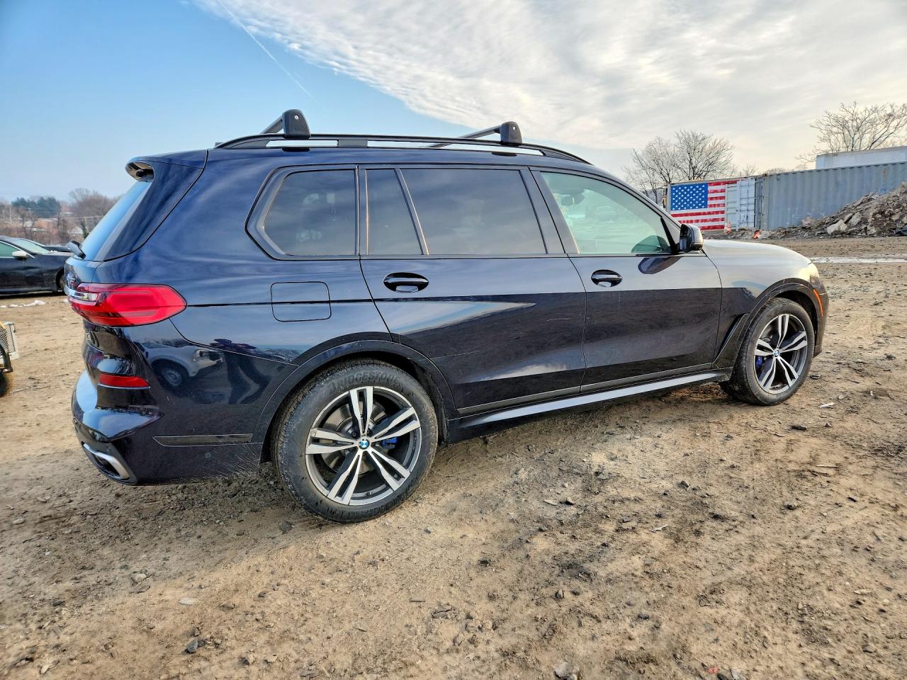 2019 BMW X7 VIN 5UXCX4C55KLS37056 photo 3