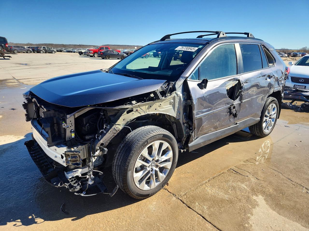 2024 Toyota Rav4 VIN 2T3C1RFV1RW330157 photo 1