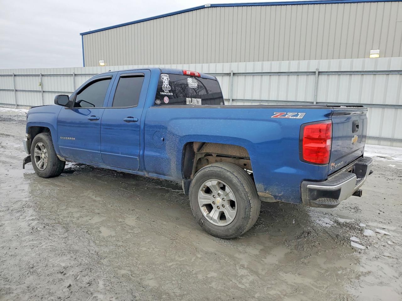 2015 Chevrolet All models VIN 1GCVKREC1FZ429370 photo 2